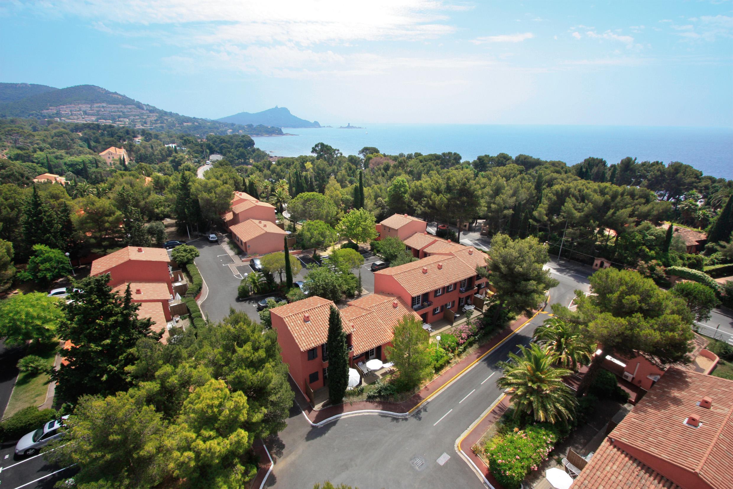 Sowell Residences Chenes Verts Saint-Raphaël Kültér fotó